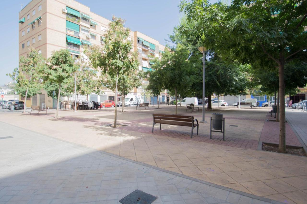 Piso Estadio De Los Carmenes Granada Kültér fotó